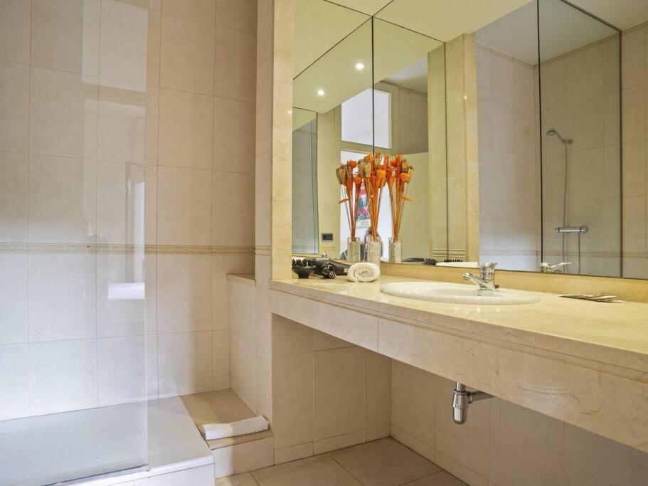 ¡Apartamento En El Centro De Barcelona! المظهر الخارجي الصورة